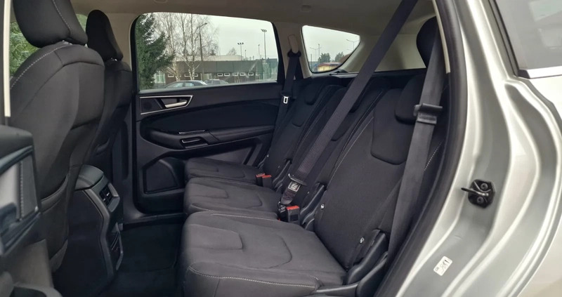 Ford S-Max cena 64900 przebieg: 221000, rok produkcji 2019 z Iława małe 407